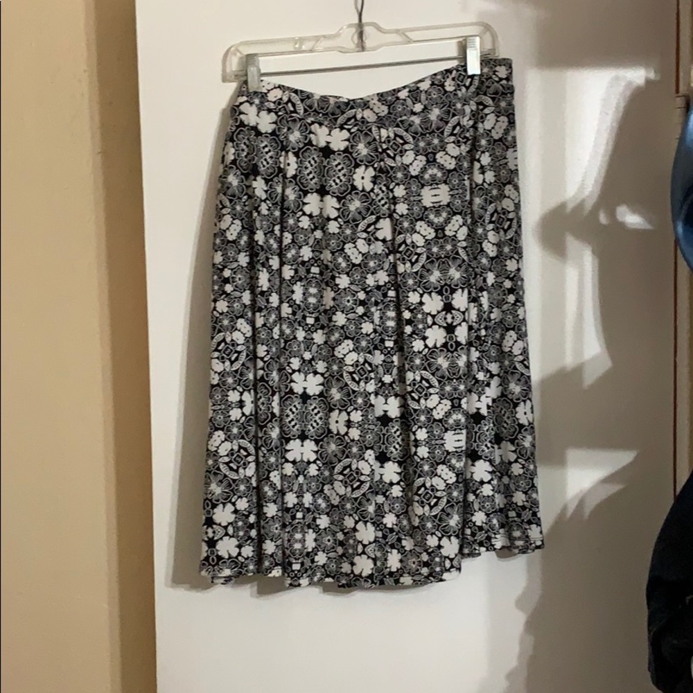 LuLa Roe Madison Skirt